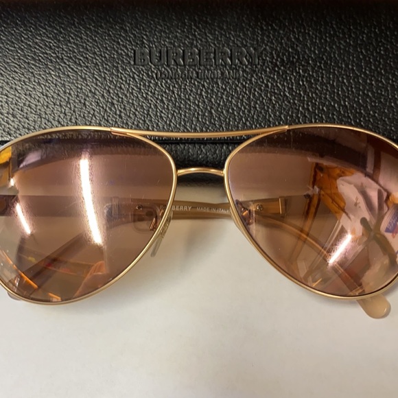 Ladies Burberry Sunglasses main image 5